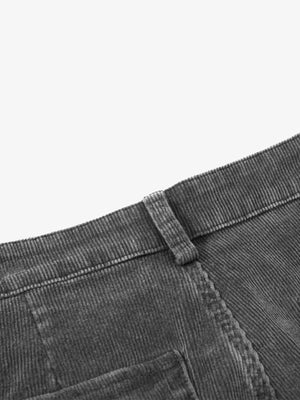Graue Wide Leg Cargohose aus Cord – Nahaufnahme Gürtelschlaufe hinten | XoKool