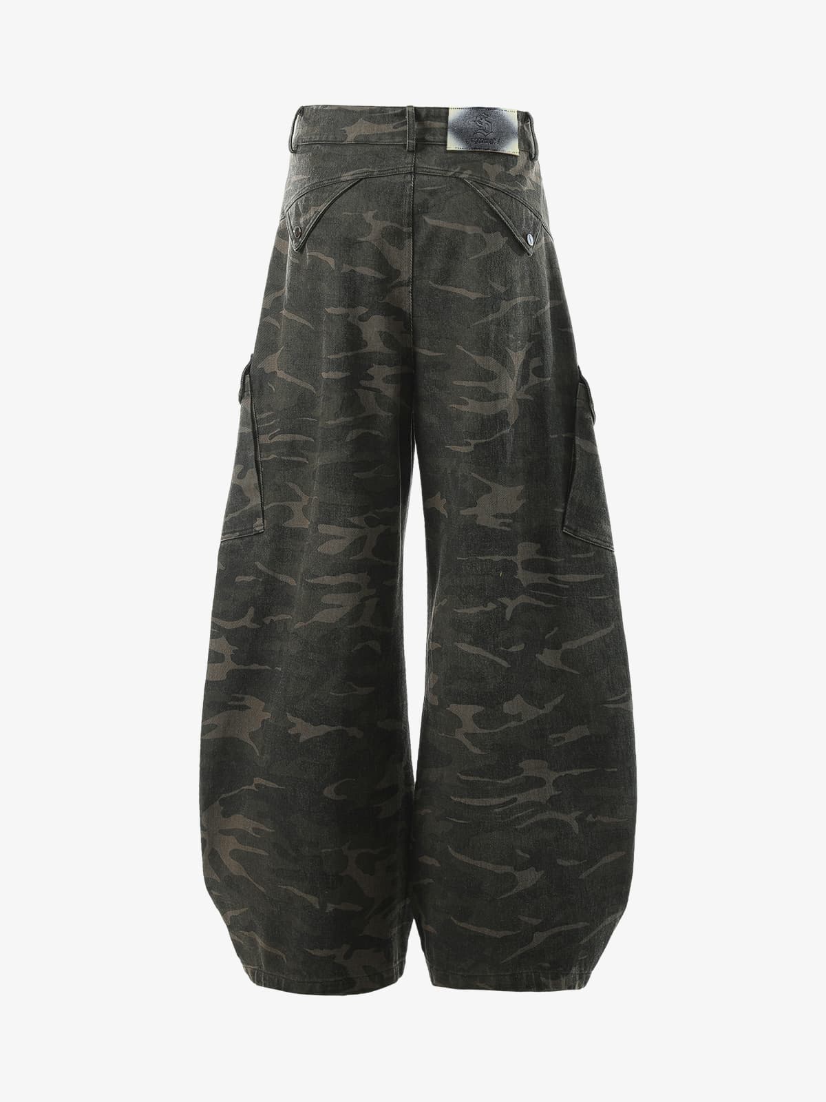 Vintage Camouflage Print Multi-Pocket Cargo Barrel Pants - image 3