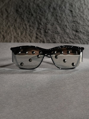 Streetwear Metal Rivet Curved Lens Glasses - thumbnail 4