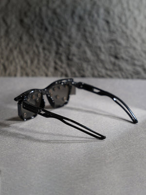 Streetwear Metal Rivet Curved Lens Glasses - thumbnail 8