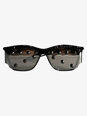 Streetwear Metal Rivet Curved Lens Glasses - thumbnail 1