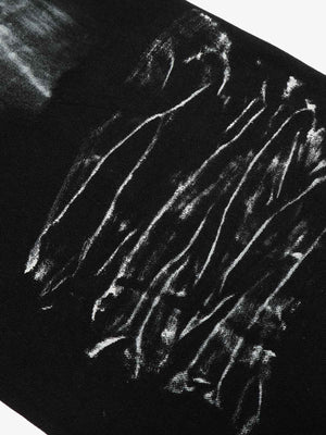 Painted star jeans – paint strokes close-up | XoKool