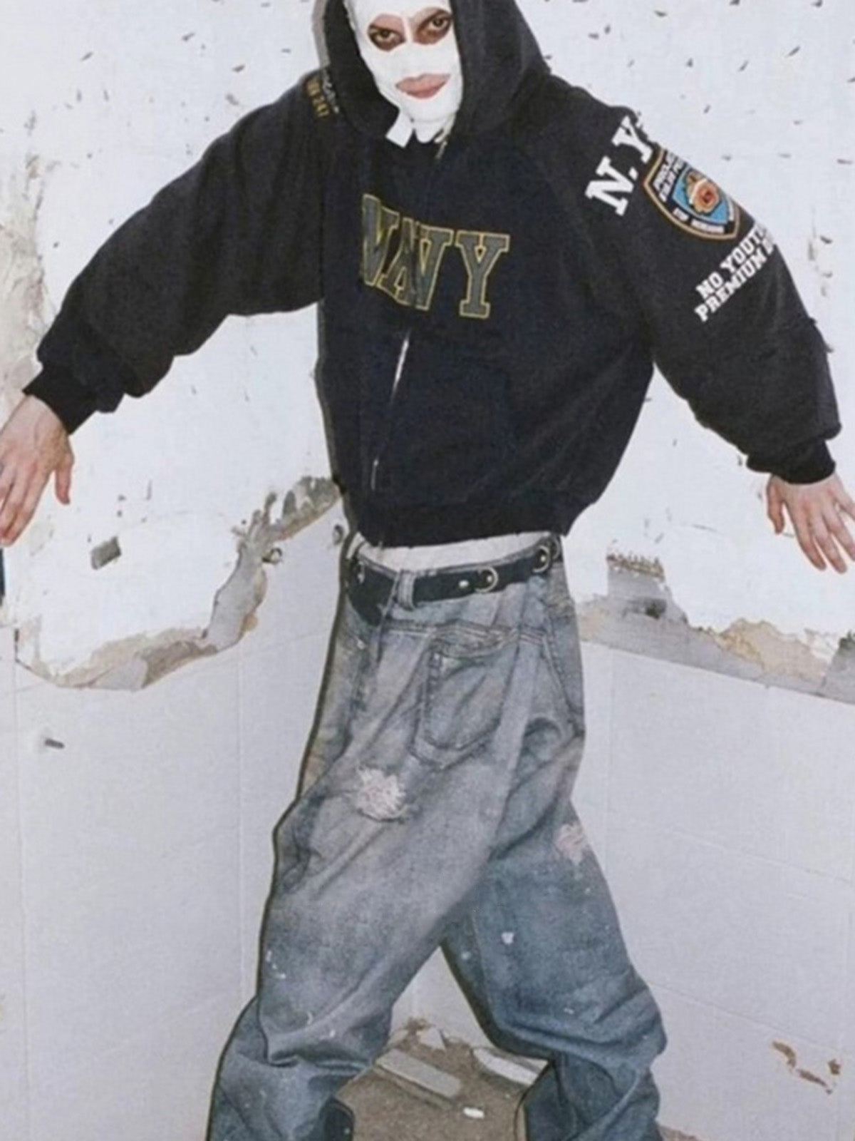 3D Print Baggy Jeans with Printed Rips – street photo, front | XoKool