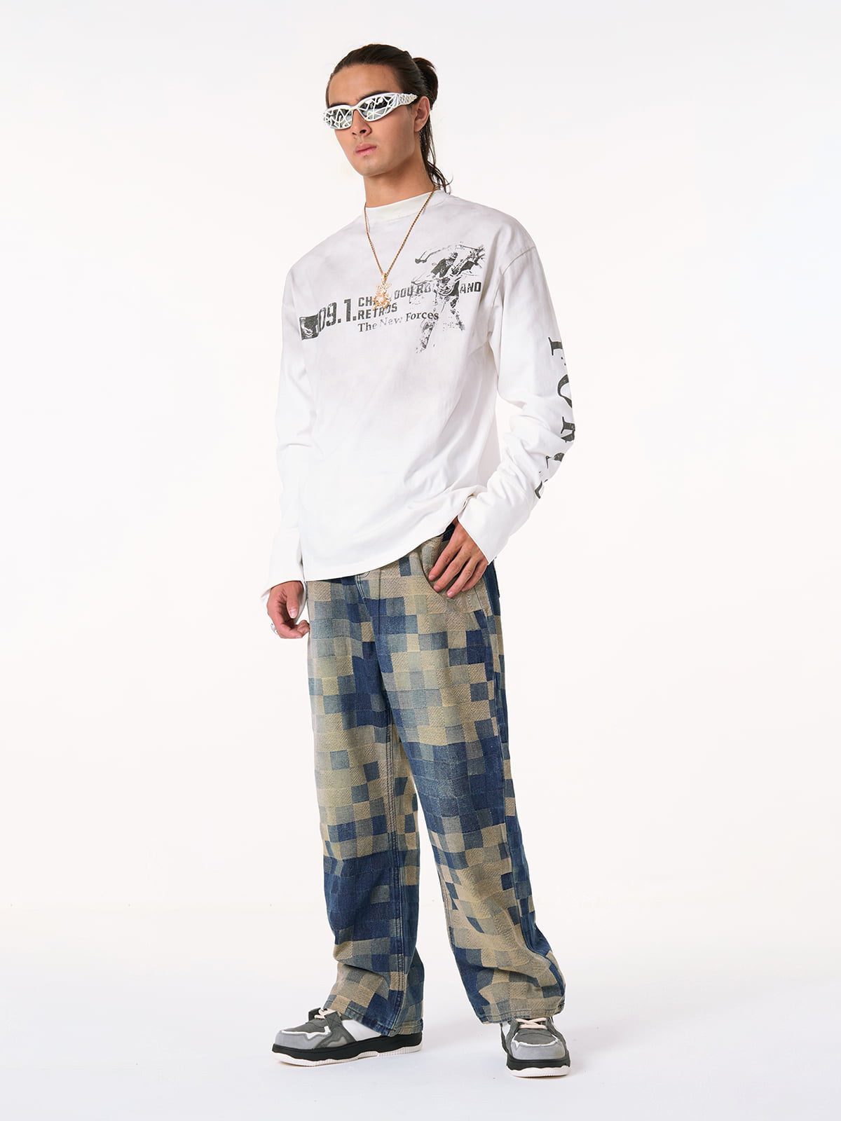 Distressed NO. 09 Long Sleeve T-Shirt - image 15