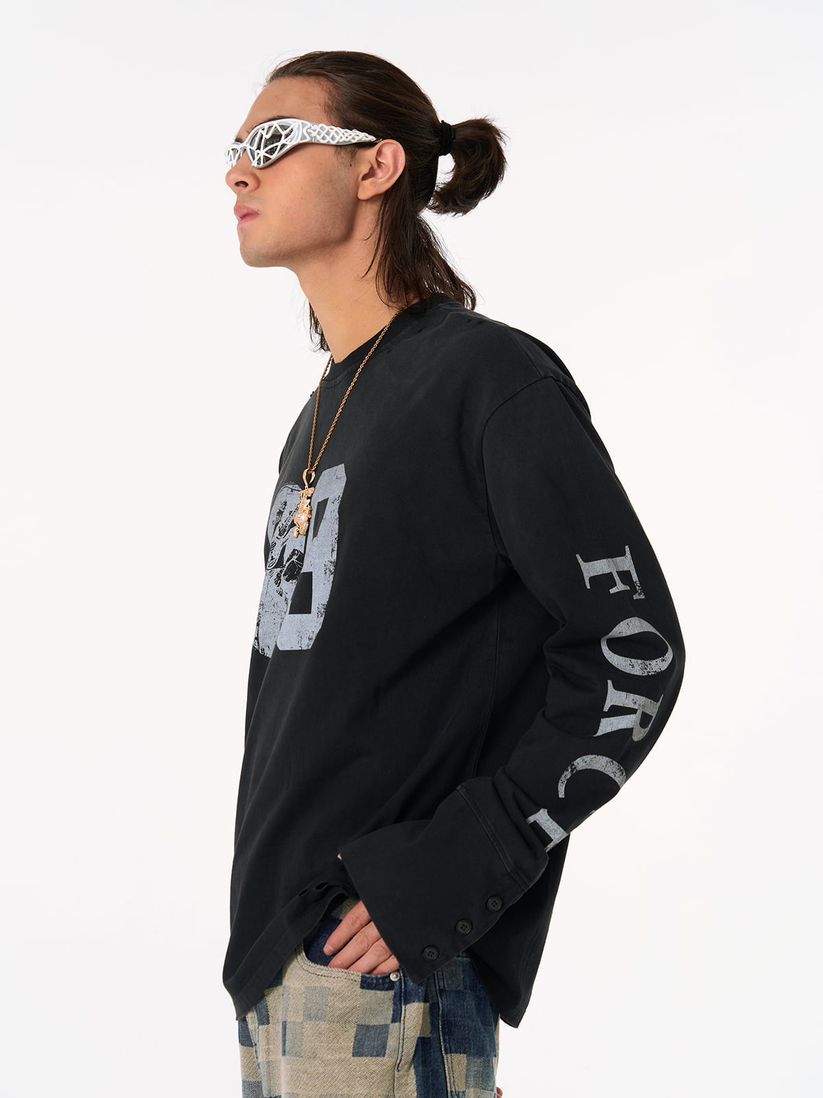 Distressed NO. 09 Long Sleeve T-Shirt - image 7