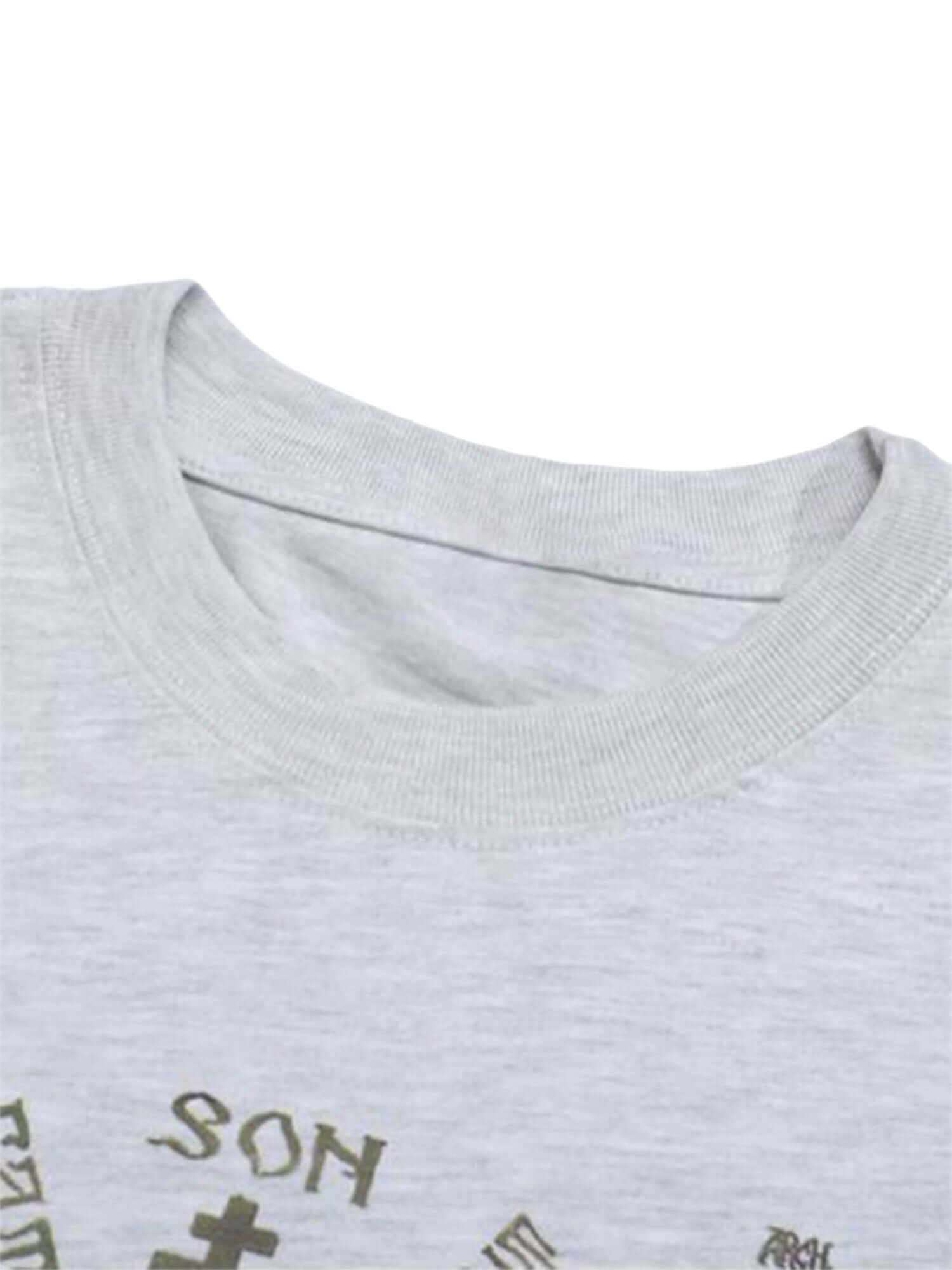 Stand out with effortless flair in the American High Street Graffiti Long Sleeve T Shirt. Crafted from a soft cotton blend, this shirt features detailed allover graphic prints inspired by vintage street art and urban graffiti. With a relaxed fit, classic