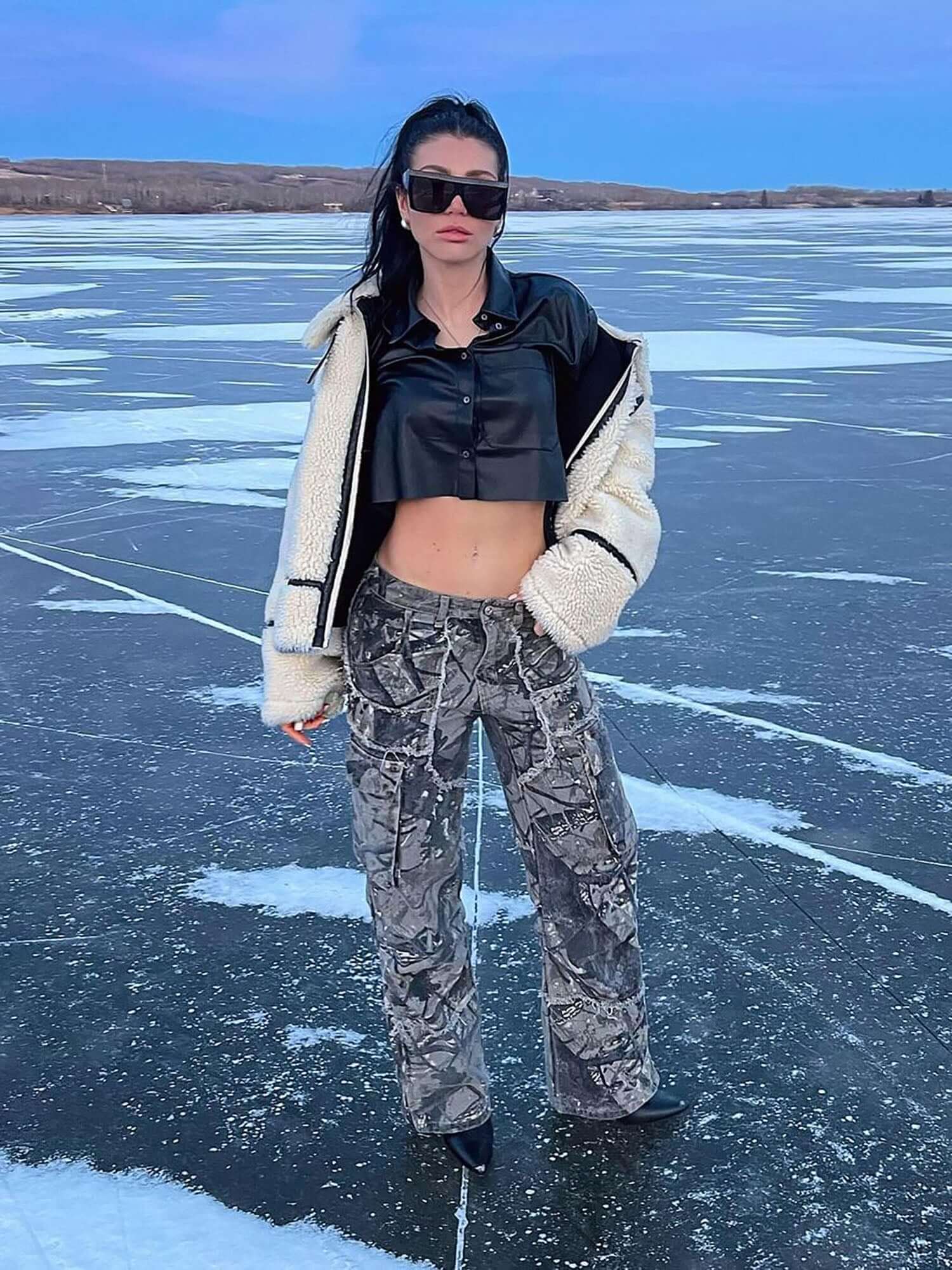 Step into effortless function and rugged style with the Camouflage Leaf Straight Leg Pants — the perfect blend of comfort, durability, and street-ready utility. Crafted from a sturdy cotton blend, these pants feature a relaxed straight-leg fit, adjustable