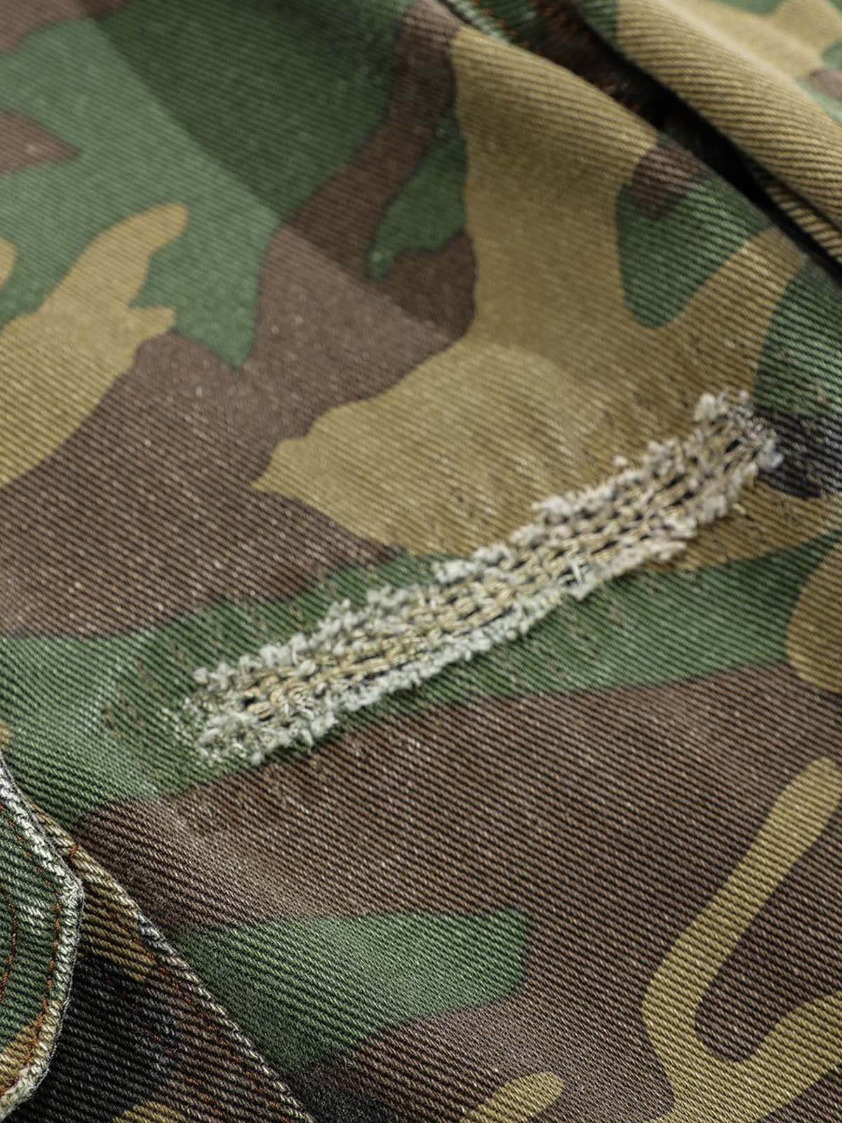 Stay ready for anything with the Camouflage Utility Cargo Pants. Made from a durable and breathable cotton blend, these pants feature a versatile camouflage print that adds bold style to any streetwear or outdoor look. With multiple spacious pockets and a