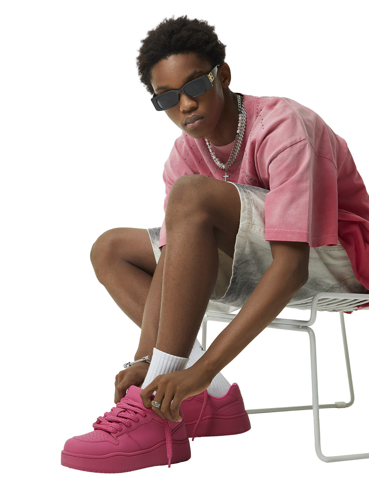 Chunky low top sneakers – on model, pink | XoKool