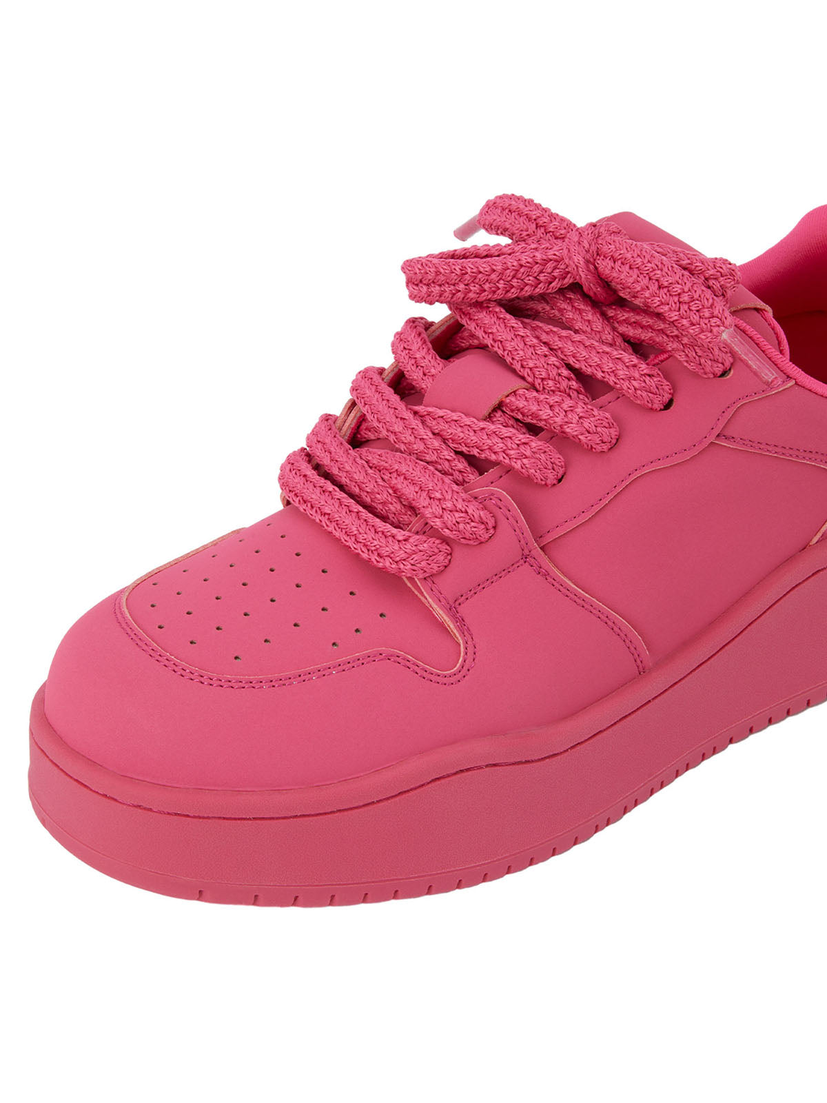 Chunky low top sneakers – Pink, toe close-up | XoKool