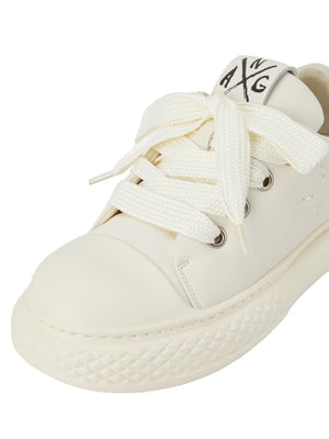 Zapatillas chunky big toe – crema, detalle de la punta | XoKool