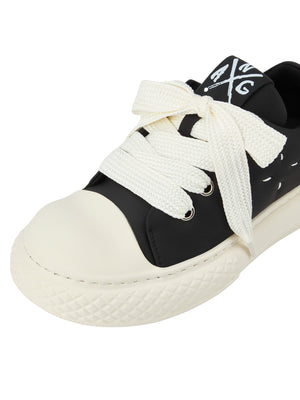 Zapatillas chunky big toe – negro, detalle de la punta | XoKool