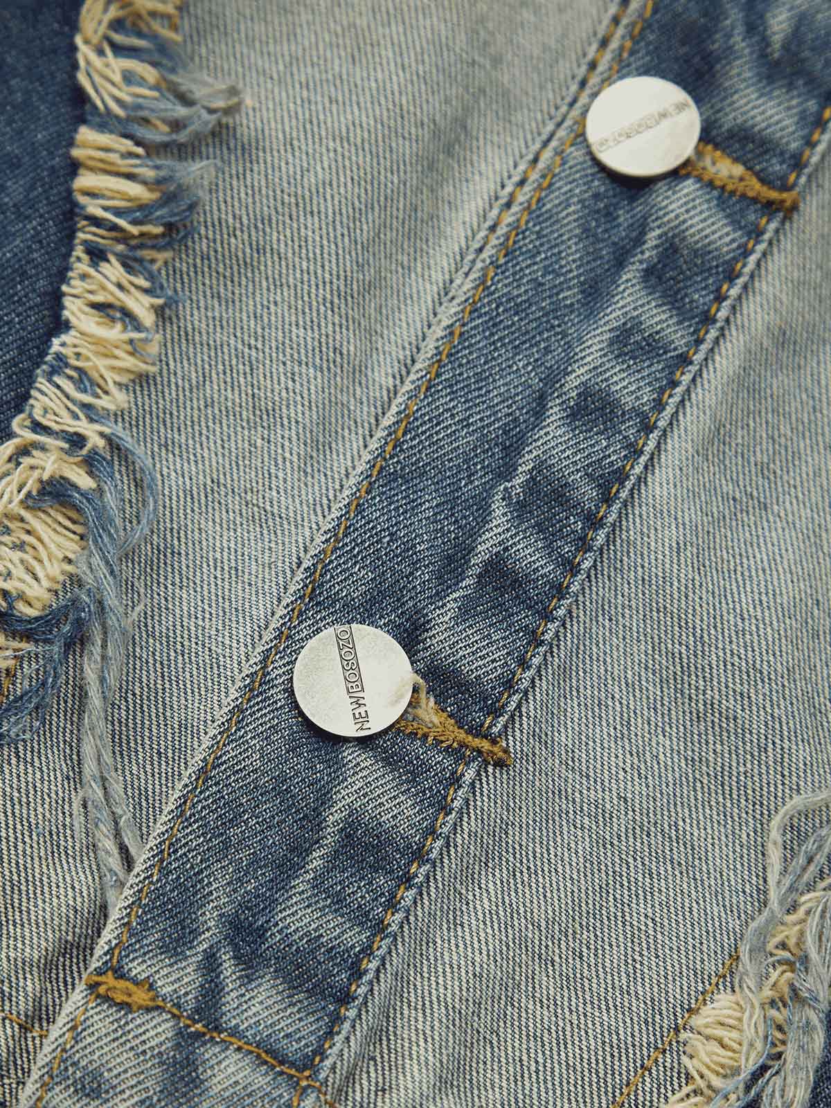 Make a bold style statement with the Contrast Denim Heart Stitching Street Rap Vest. Crafted from durable denim, this sleeveless vest features a standout reflective heart design that brings a modern twist to edgy streetwear. With a front zipper closure an
