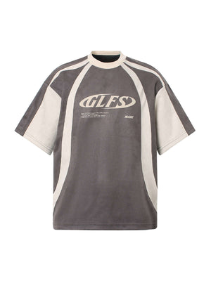 Add edge to your everyday look with the Jersey Deconstructed Contrast Color Stitching T Shirt. Made from a soft, breathable cotton blend, this short-sleeve tee features a modern color-block design and bold graphic branding that captures true streetwear at