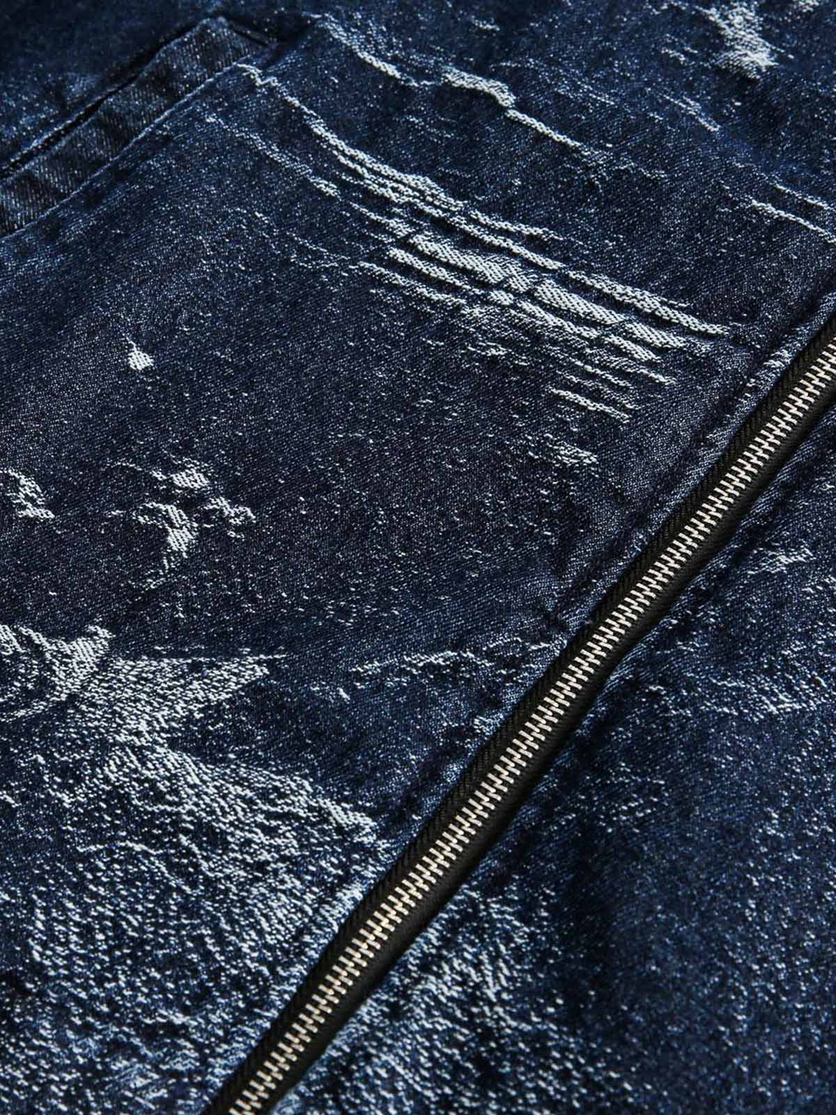 Stay protected and stylish with the Cross Jacquard Zip Up Denim Jacket — a modern essential for winter streetwear. Crafted from durable water-resistant nylon, this jacket features a reflective surface for enhanced visibility, a zippered front closure, and