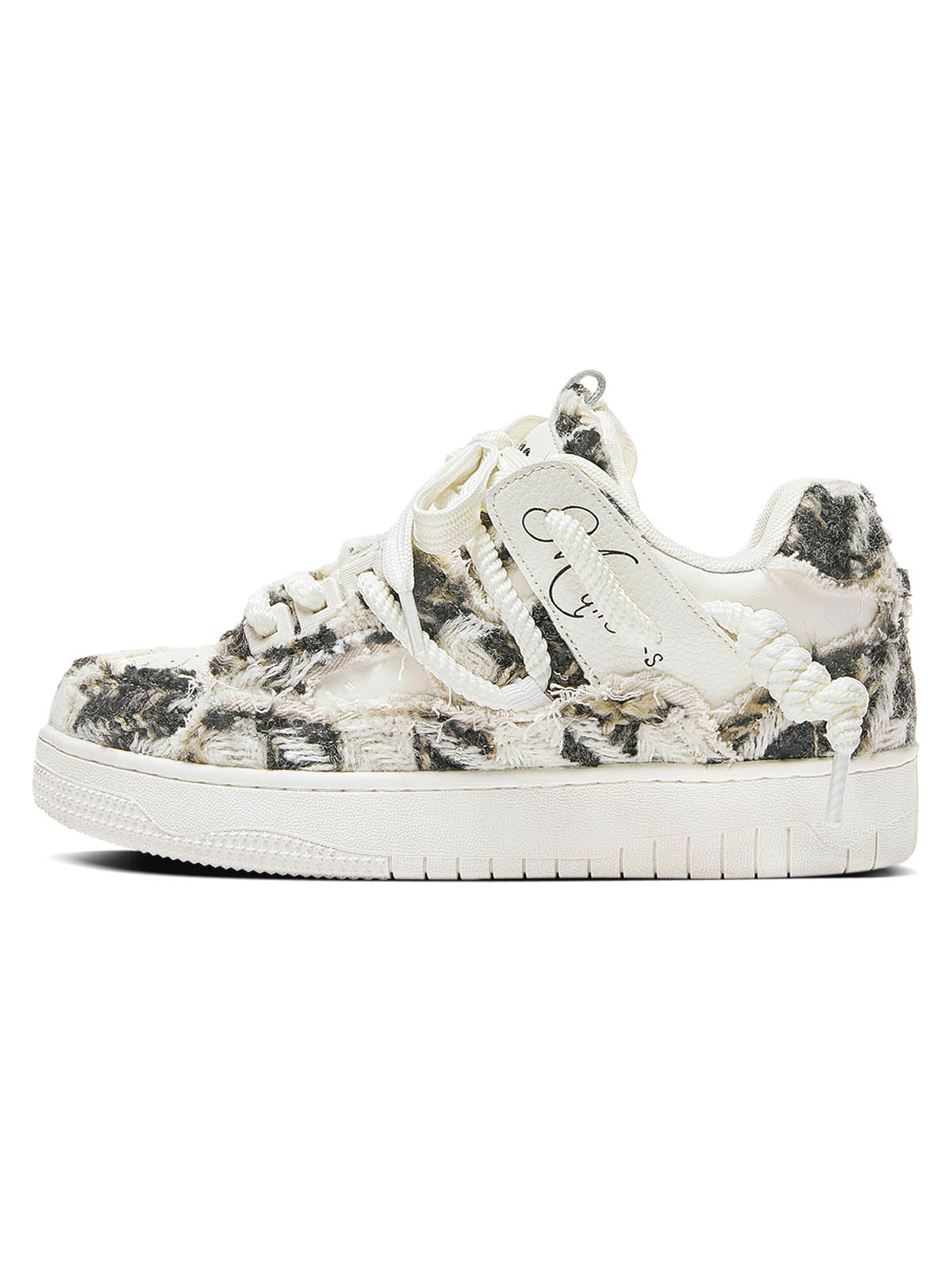 Destruction Series Tassel Contrast Color Sneakers Streetwear