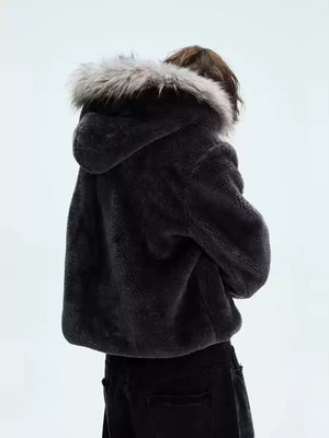 Stay cozy and stylish all winter long with the Fur Hooded Quilted Sherpa Jacket. Designed with a water-resistant outer shell and soft faux fur trim, this jacket delivers both function and fashion for cold-weather days. The detachable hood offers versatile