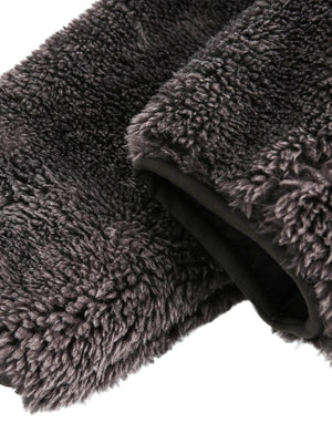 Stay cozy and stylish all winter long with the Fur Hooded Quilted Sherpa Jacket. Designed with a water-resistant outer shell and soft faux fur trim, this jacket delivers both function and fashion for cold-weather days. The detachable hood offers versatile
