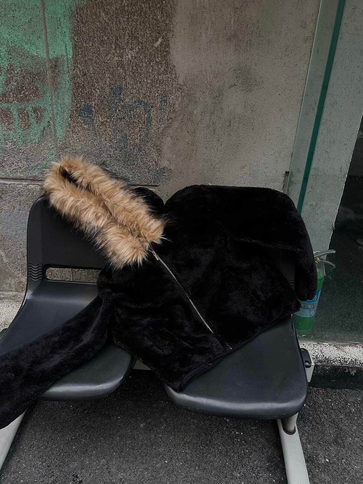 Stay cozy and stylish all winter long with the Fur Hooded Quilted Sherpa Jacket. Designed with a water-resistant outer shell and soft faux fur trim, this jacket delivers both function and fashion for cold-weather days. The detachable hood offers versatile