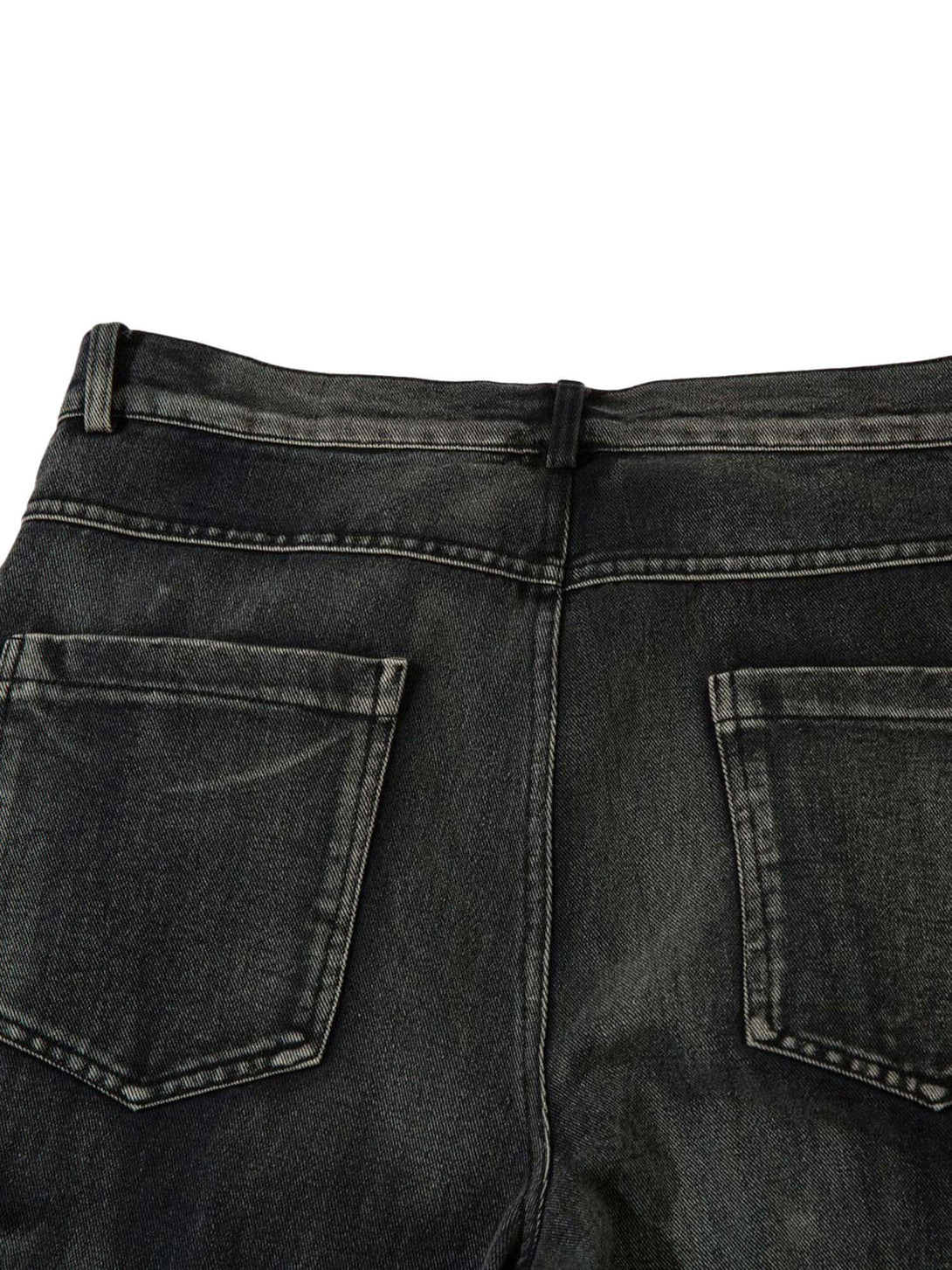 Upgrade your streetwear rotation with the High Street Embroidery Hip Hop Jeans. Crafted from a durable cotton blend, these jeans feature a utility-inspired design with multiple functional pockets, edgy zipper accents, and an adjustable waistband for a cus