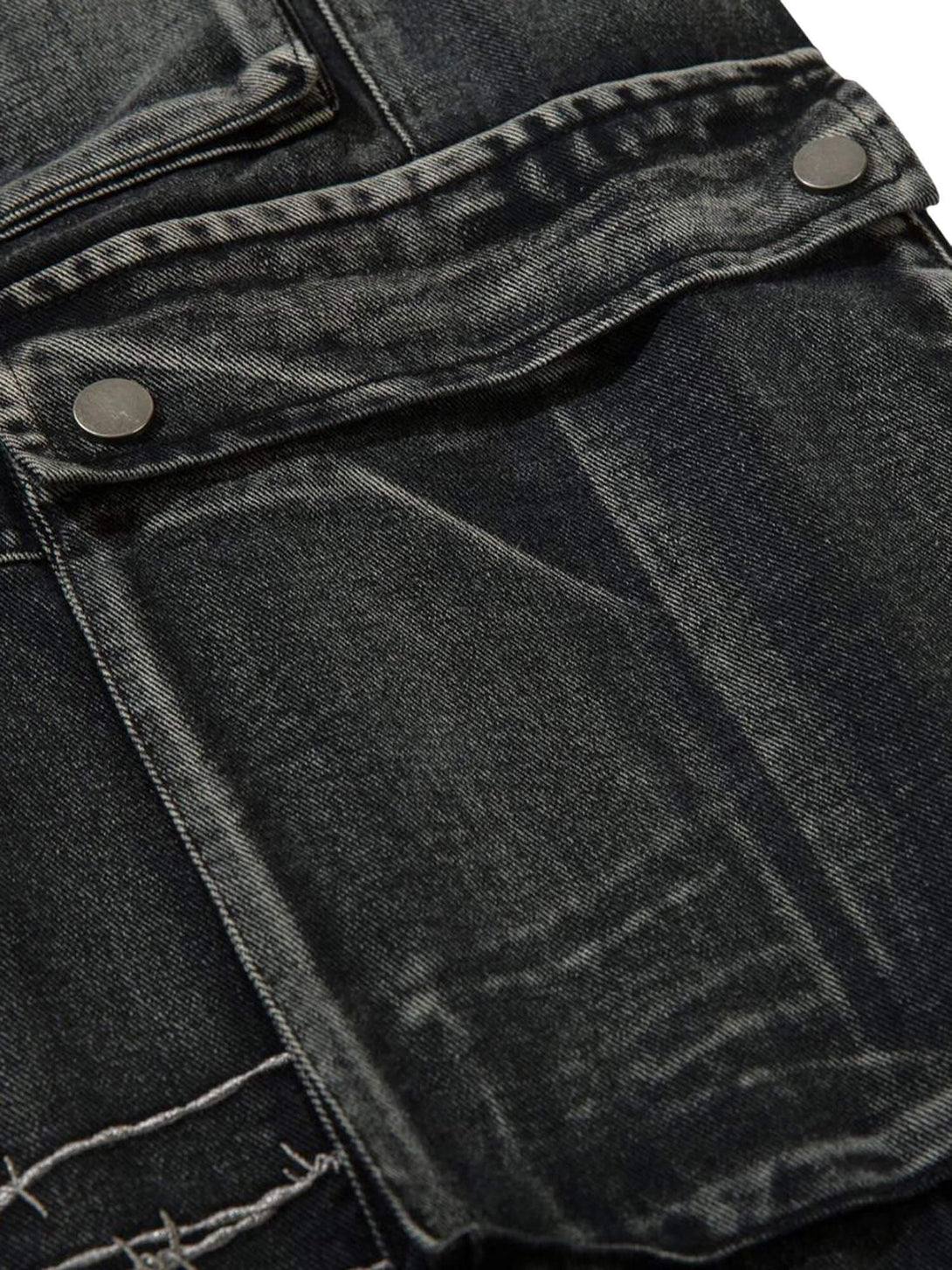 Upgrade your streetwear rotation with the High Street Embroidery Hip Hop Jeans. Crafted from a durable cotton blend, these jeans feature a utility-inspired design with multiple functional pockets, edgy zipper accents, and an adjustable waistband for a cus