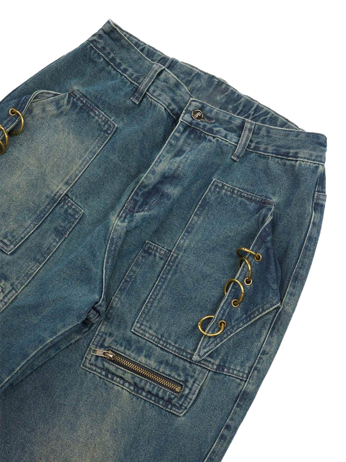 Wide Leg Cargo Jeans mit Metallring-Details – Nahaufnahme vordere Tasche | XoKool