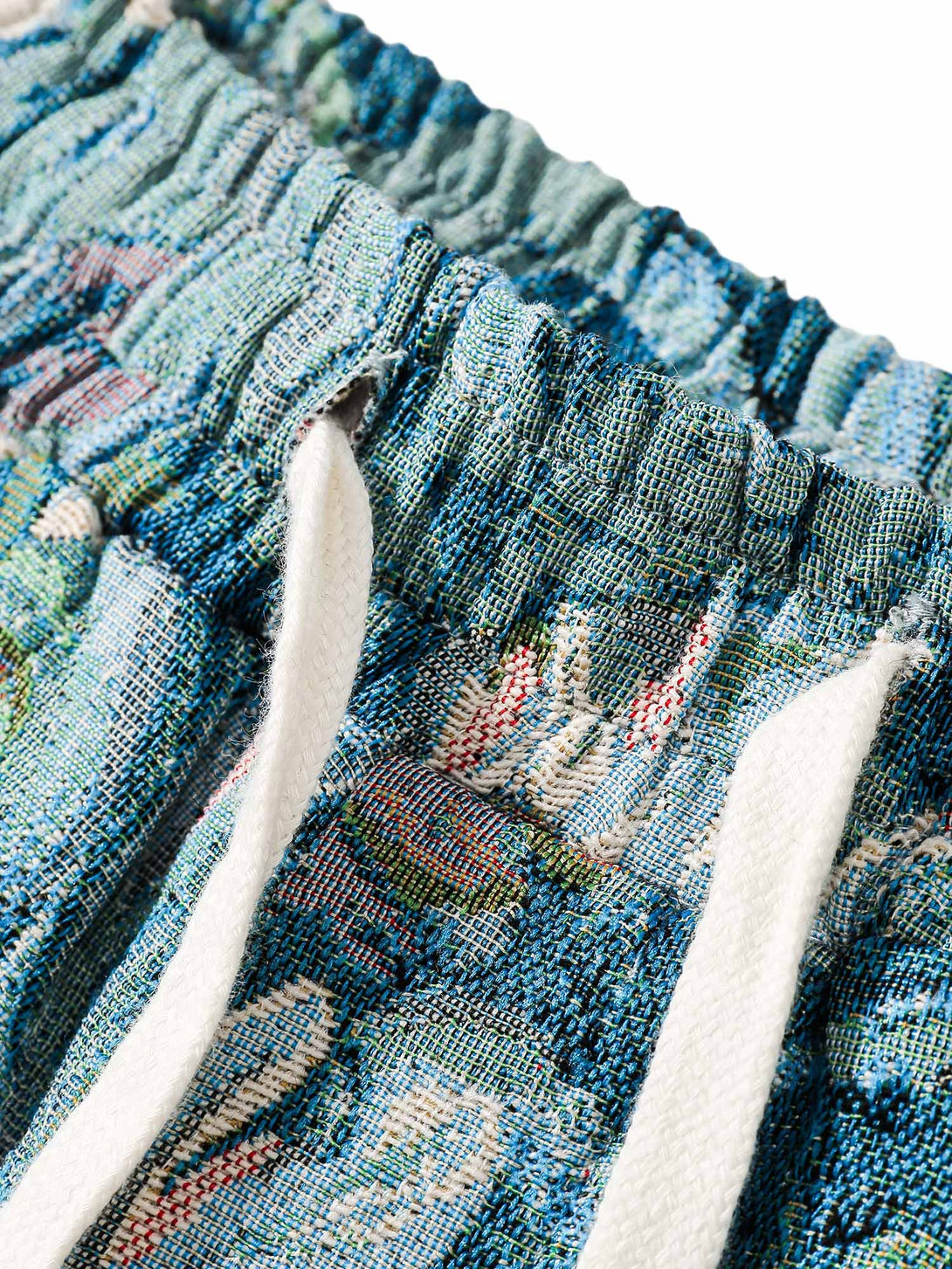 Bring bold vibes to your summer wardrobe with the High Street Jacquard Embroidery Shorts — the perfect blend of comfort and beach-ready flair. Made from a lightweight cotton blend, these shorts feature a vibrant tropical jacquard print, elastic waistband
