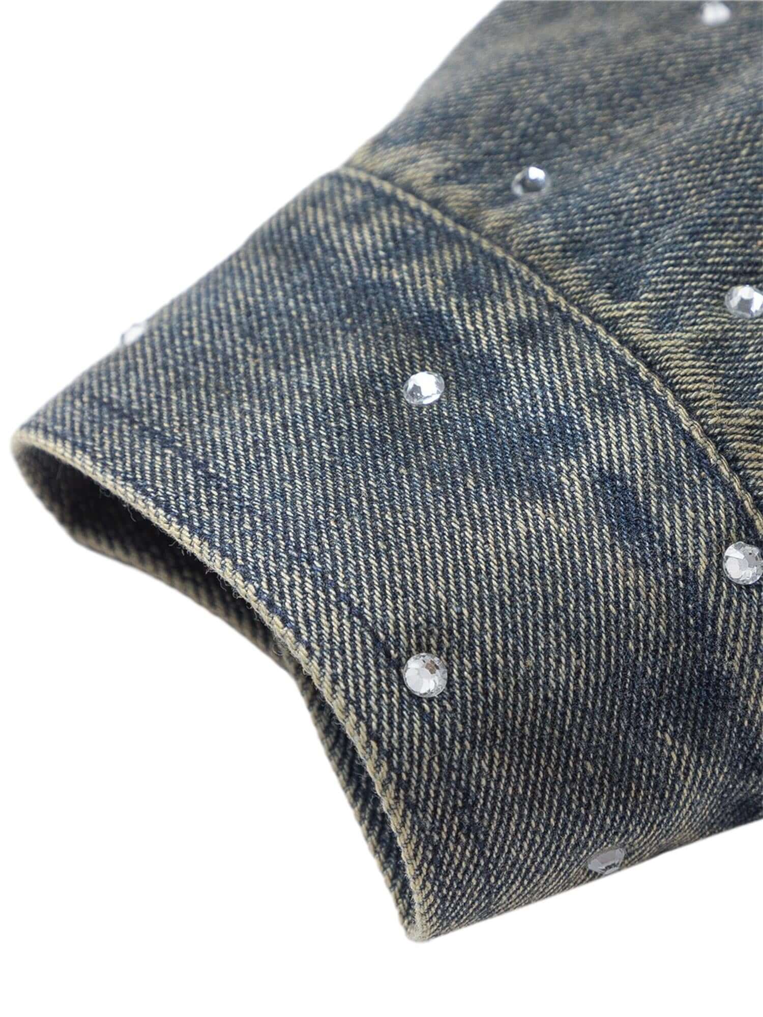 Bring vintage attitude to your wardrobe with the Hip-hop Beaded Washed Denim Jacket — a standout fusion of rugged style and everyday comfort. Crafted from durable denim, this jacket features a unique distressed wash, button closure, chest pockets, and a c