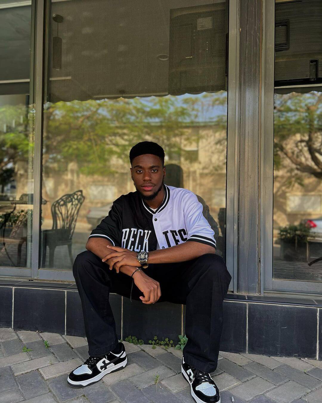 Step into iconic street style with the Niche Board Casual Shoes — a bold blend of luxury and performance. Crafted from premium leather and suede, these sneakers feature a chunky sole for all-day comfort, a perforated toe box for breathability, and a stand