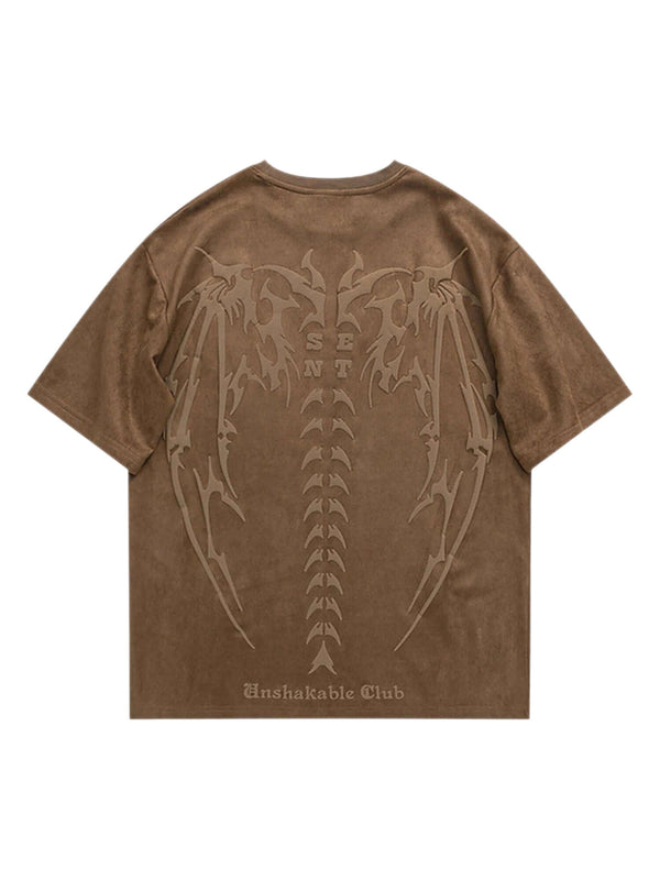 Oversized Streetwear T-Shirt with Dragon Skeleton Print – Black or Brown Upgrade your street style with this oversized streetwear t-shirt, crafted from premium breathable cotton. Featuring a bold yet minimalistic dragon skeleton graphic on the chest, this