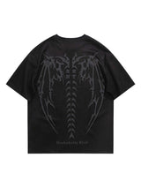Oversized Streetwear T-Shirt with Dragon Skeleton Print – Black or Brown Upgrade your street style with this oversized streetwear t-shirt, crafted from premium breathable cotton. Featuring a bold yet minimalistic dragon skeleton graphic on the chest, this