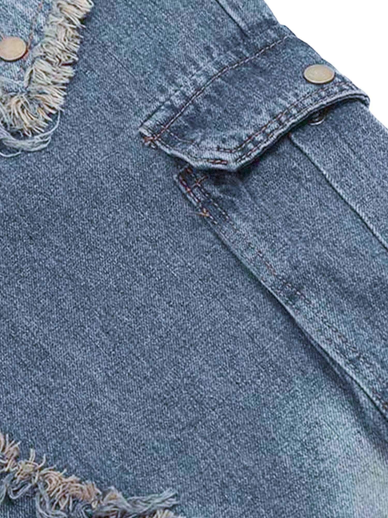 Add playful edge to your denim collection with the Patch Embroidered Straight Leg Jeans. Featuring bold star patches and a flattering high-waist cut, these jeans blend vintage charm with a wide-leg silhouette for standout streetwear appeal. Crafted from d