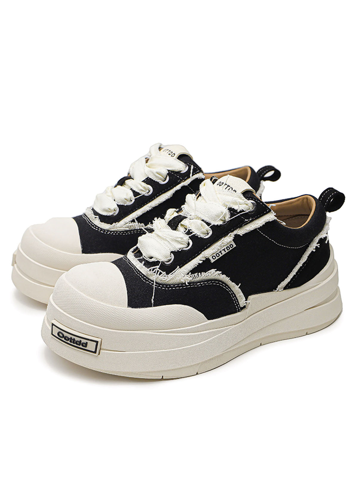 Raggedy Round Toe Sneakers Streetwear