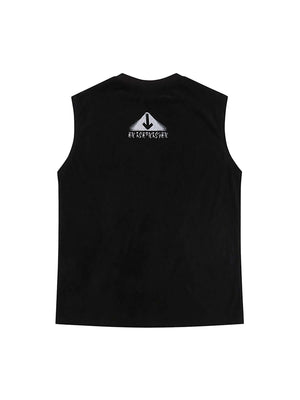 Bring bold energy to your outfit with the Retro Hip Hop Abstract Letter Print Vest. Made from 100% breathable cotton, this sleeveless piece features a classic crew neck and an abstract graphic print with strong typographic elements that scream attitude. D