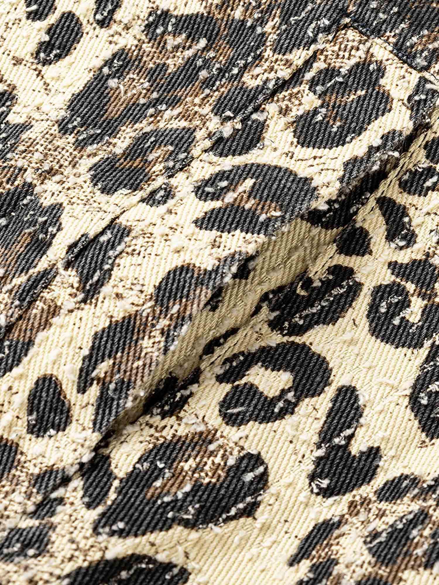 Upgrade your everyday looks with the Retro Leopard Printed Denim Jacket — a lightweight outerwear piece that balances boldness with comfort. Crafted from durable polyester, this jacket features a full zip closure, side pockets for convenience, ribbed cuff