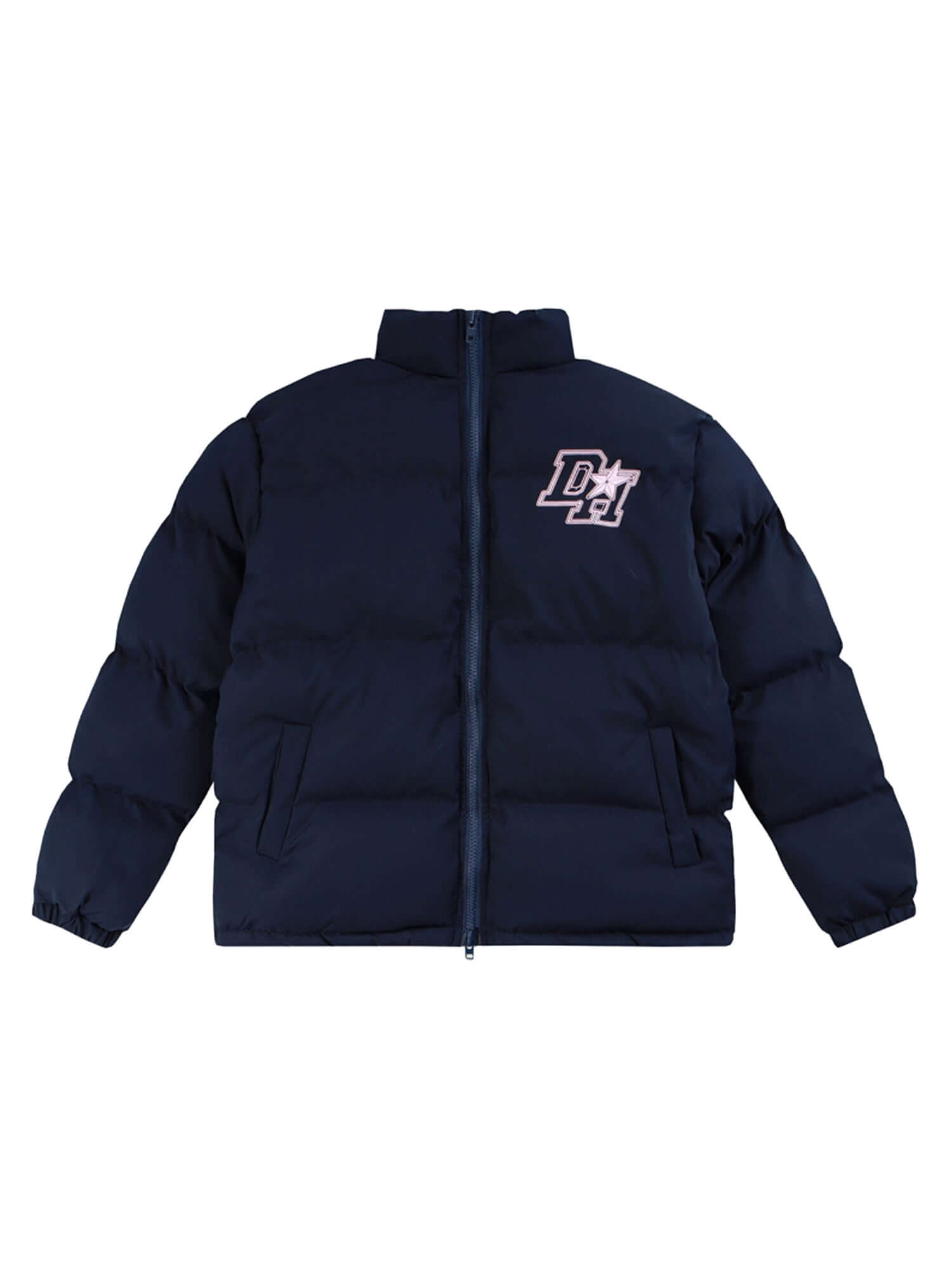 Stay warm and make a statement with the Retro Letter Print Down Jacket. Designed with insulated padding and a durable nylon shell, this winter-ready piece features a bold reflective D2 logo that brings vintage vibes with a modern twist. The ribbed cuffs a