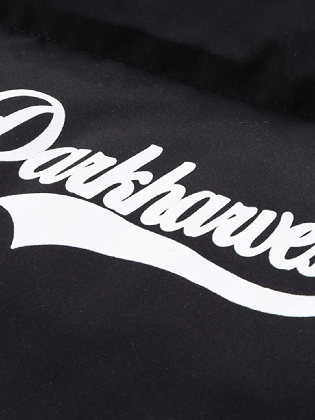 Stay warm and make a statement with the Retro Letter Print Down Jacket. Designed with insulated padding and a durable nylon shell, this winter-ready piece features a bold reflective D2 logo that brings vintage vibes with a modern twist. The ribbed cuffs a