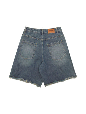 Add vintage attitude to your look with the Retro Stitching Diamonds Embroidery Shorts — a bold streetwear staple made for warm-weather edge. Crafted from sturdy denim, these shorts feature distressed details, a raw hem finish, side pockets, and intricate
