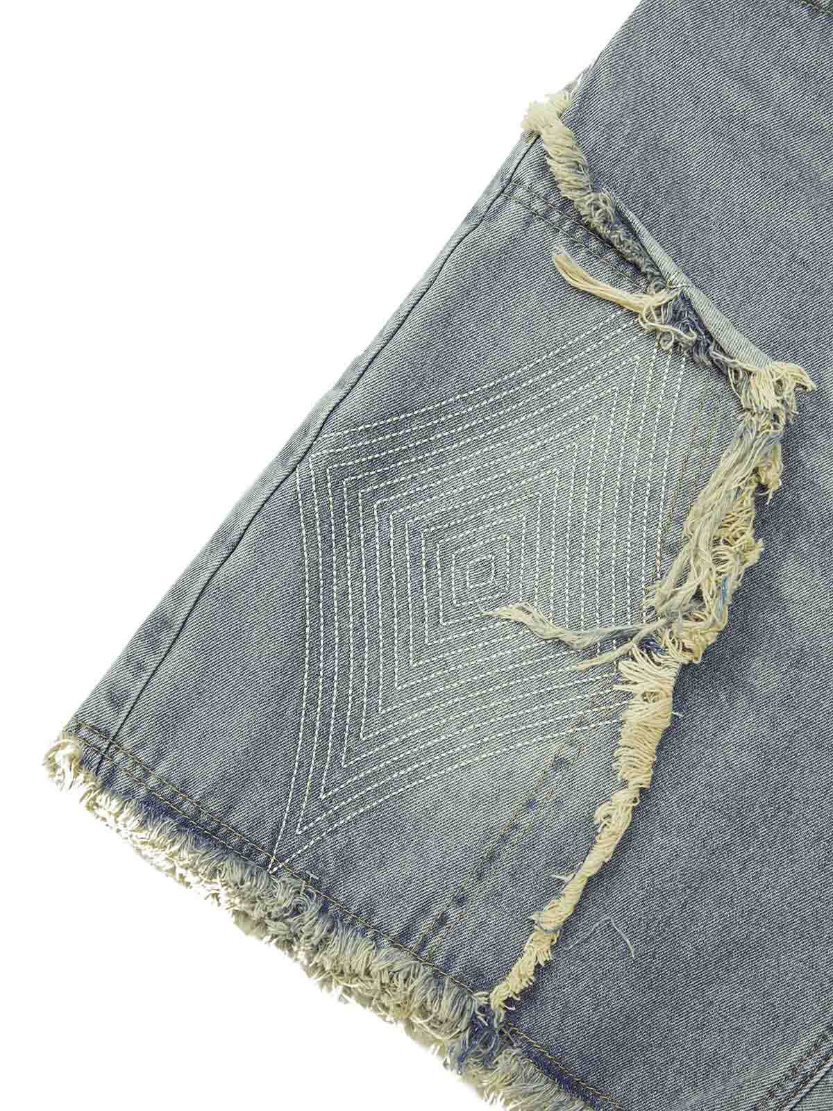 Add vintage attitude to your look with the Retro Stitching Diamonds Embroidery Shorts — a bold streetwear staple made for warm-weather edge. Crafted from sturdy denim, these shorts feature distressed details, a raw hem finish, side pockets, and intricate