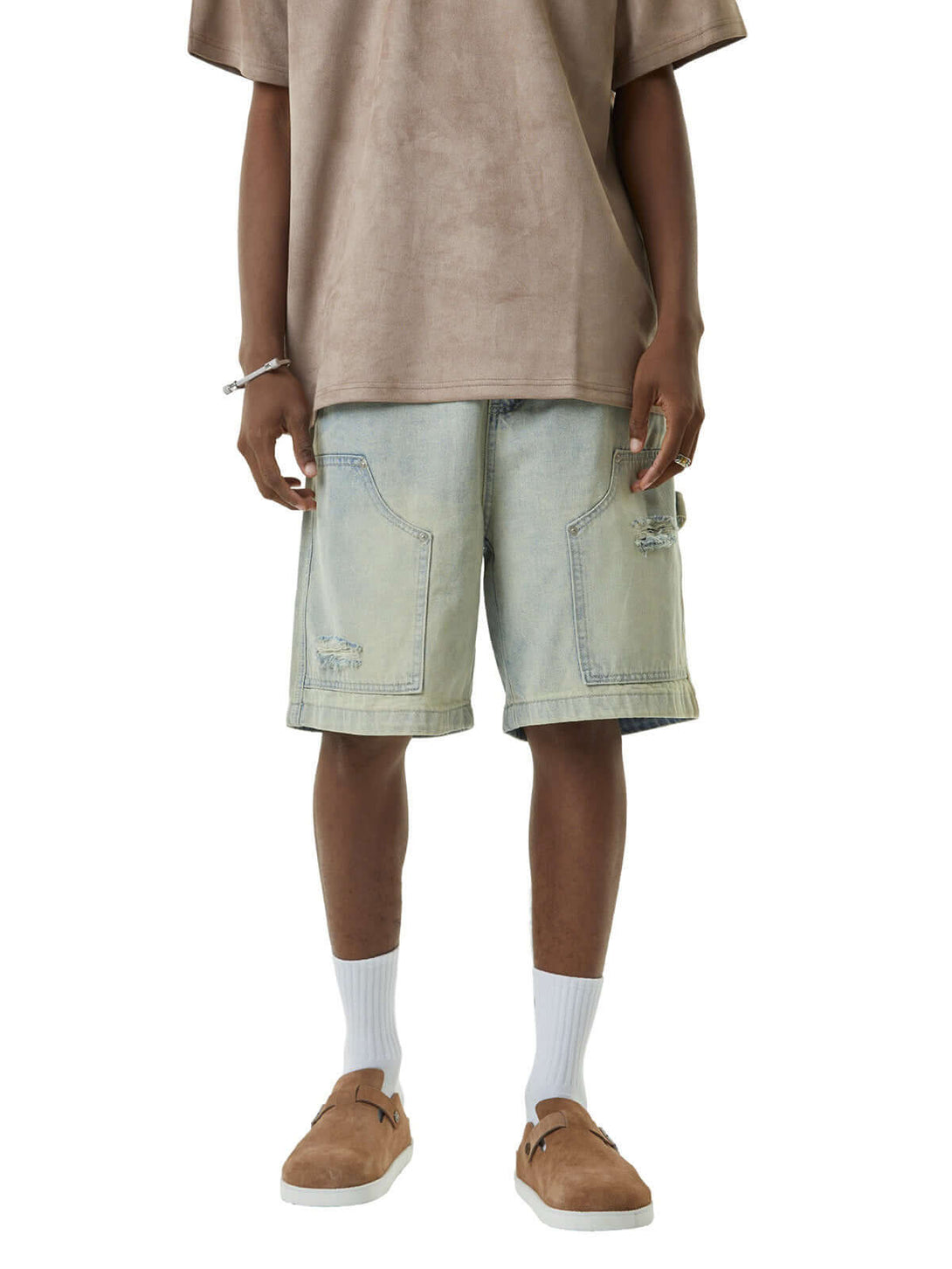 Bring throwback vibes to your summer wardrobe with the Retro Washed Hip-Hop Shorts — designed for comfort, function, and bold urban flair. Made from breathable denim, these relaxed-fit shorts feature distressed detailing, roomy cargo pockets, and an adjus