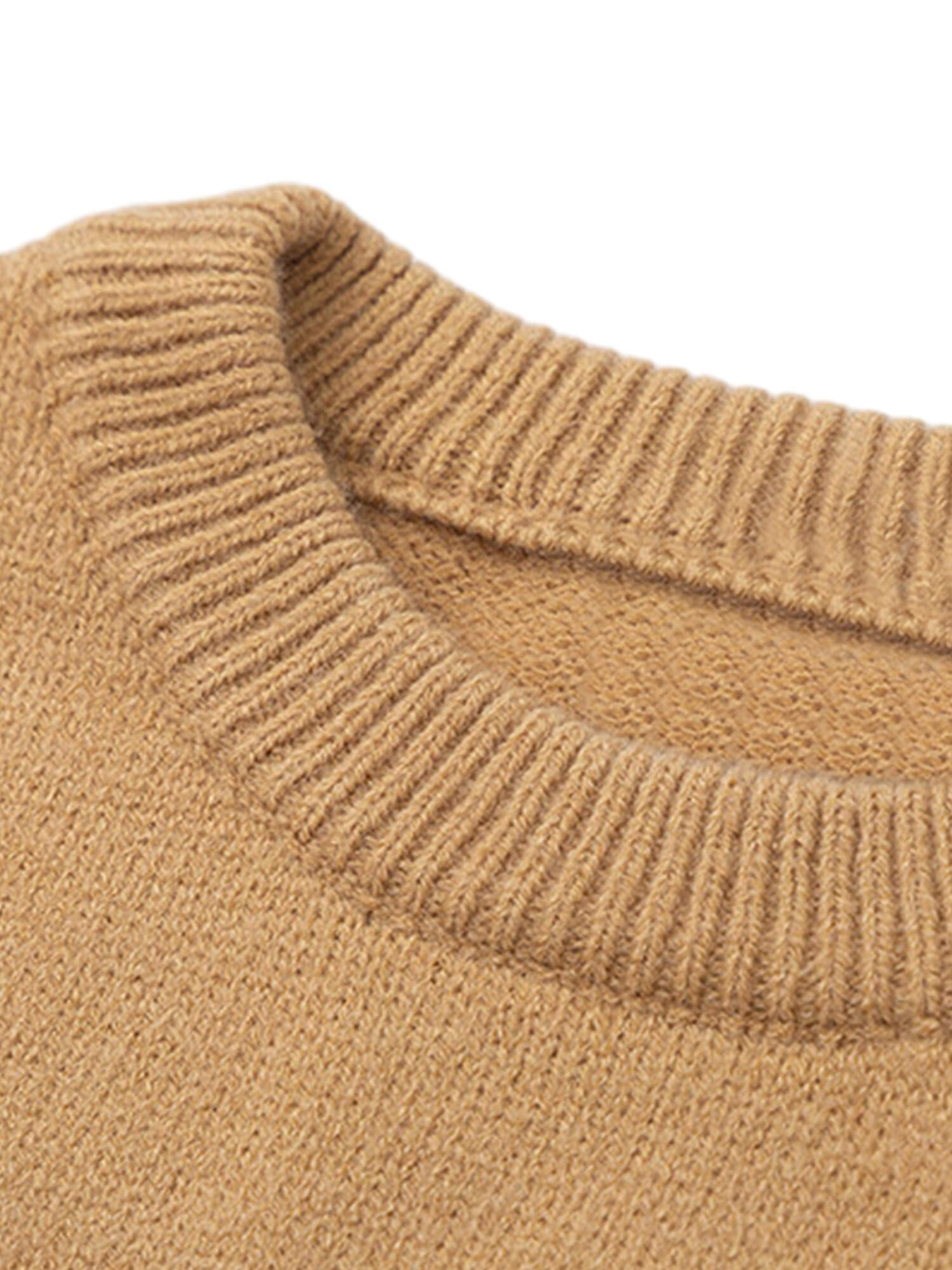 Brighten up your casual wardrobe with the Star Contrast Knit Sweater. Crafted from soft, cozy knit fabric, this relaxed-fit sweater features a bold star graphic that adds energy and personality to your everyday look. Designed with a classic crew neck and