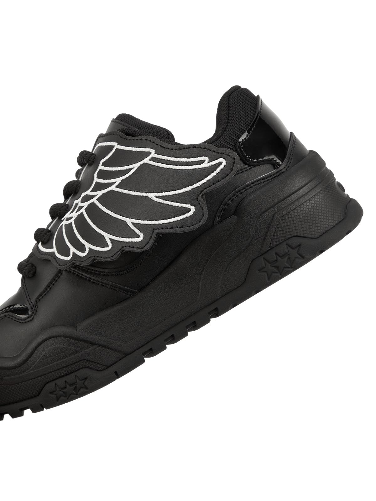 Zapatillas con alas de ángel – detalle del ala | XoKool