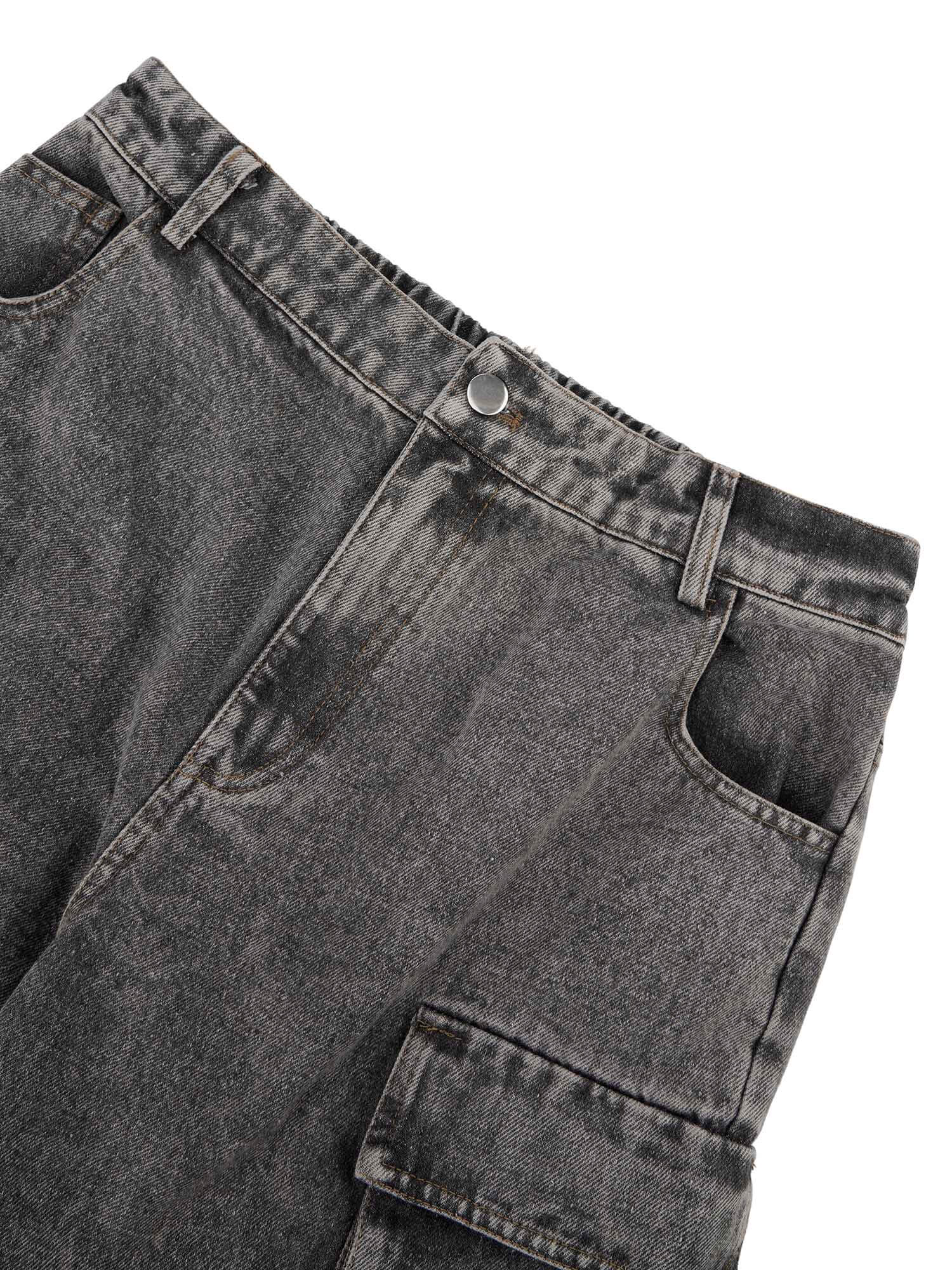 Add rugged edge to your everyday look with the Street Stitching Multi Pocket Workwear Washed Jeans — a practical and stylish essential for modern streetwear. Crafted from durable denim, these jeans feature multiple utility pockets, reinforced stitching, a