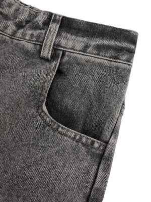 Add rugged edge to your everyday look with the Street Stitching Multi Pocket Workwear Washed Jeans — a practical and stylish essential for modern streetwear. Crafted from durable denim, these jeans feature multiple utility pockets, reinforced stitching, a