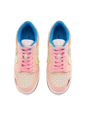 Step up your streetwear game with the Sunflower Hip-Hop Skate Shoes — where bold design meets ultimate comfort. Crafted from premium leather and suede, these sneakers feature a unique zipper closure for easy wear, reflective details for added flair, and s