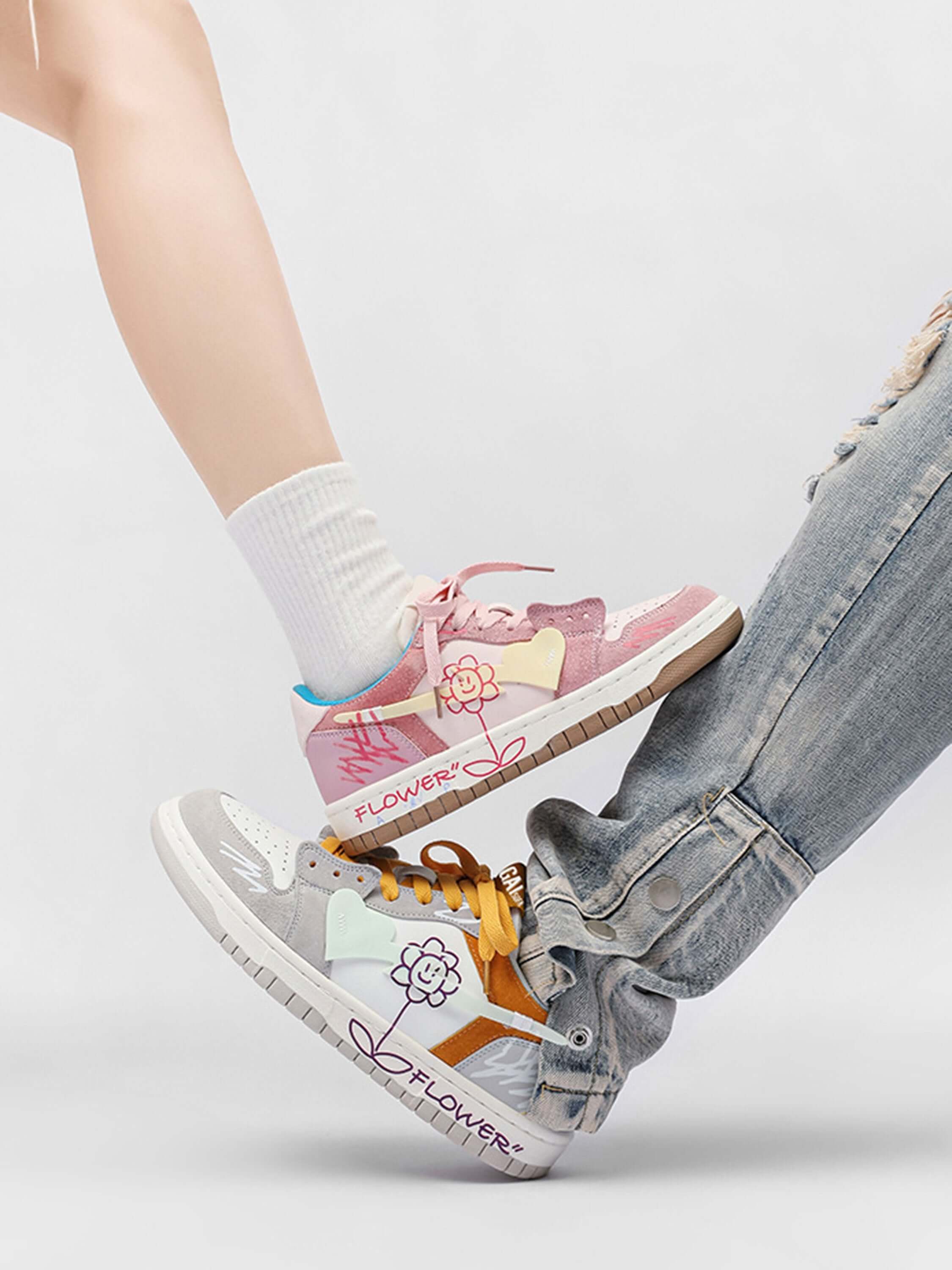Step up your streetwear game with the Sunflower Hip-Hop Skate Shoes — where bold design meets ultimate comfort. Crafted from premium leather and suede, these sneakers feature a unique zipper closure for easy wear, reflective details for added flair, and s