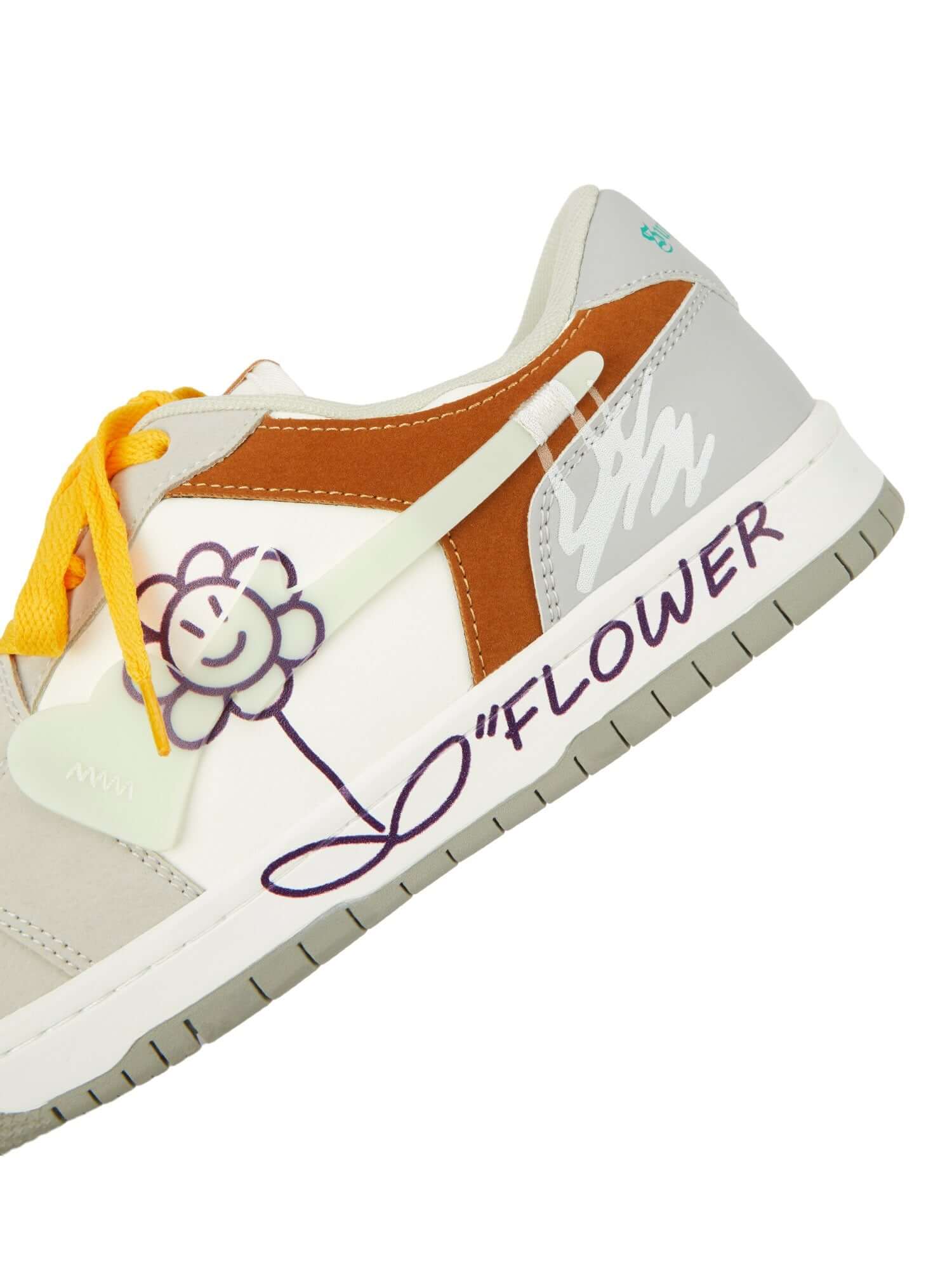 Step up your streetwear game with the Sunflower Hip-Hop Skate Shoes — where bold design meets ultimate comfort. Crafted from premium leather and suede, these sneakers feature a unique zipper closure for easy wear, reflective details for added flair, and s