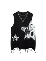 Bring bold energy to your look with the Vintage Necklace Star Print Hip Hop Tank Top. Crafted from a soft and breathable cotton blend, this sleeveless top features a unique distressed hem, raw edges, and a standout graphic print for a strong streetwear vi