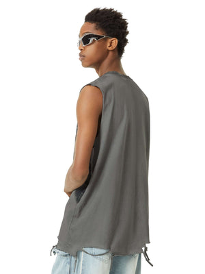Bring bold energy to your look with the Vintage Necklace Star Print Hip Hop Tank Top. Crafted from a soft and breathable cotton blend, this sleeveless top features a unique distressed hem, raw edges, and a standout graphic print for a strong streetwear vi