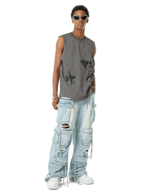 Bring bold energy to your look with the Vintage Necklace Star Print Hip Hop Tank Top. Crafted from a soft and breathable cotton blend, this sleeveless top features a unique distressed hem, raw edges, and a standout graphic print for a strong streetwear vi
